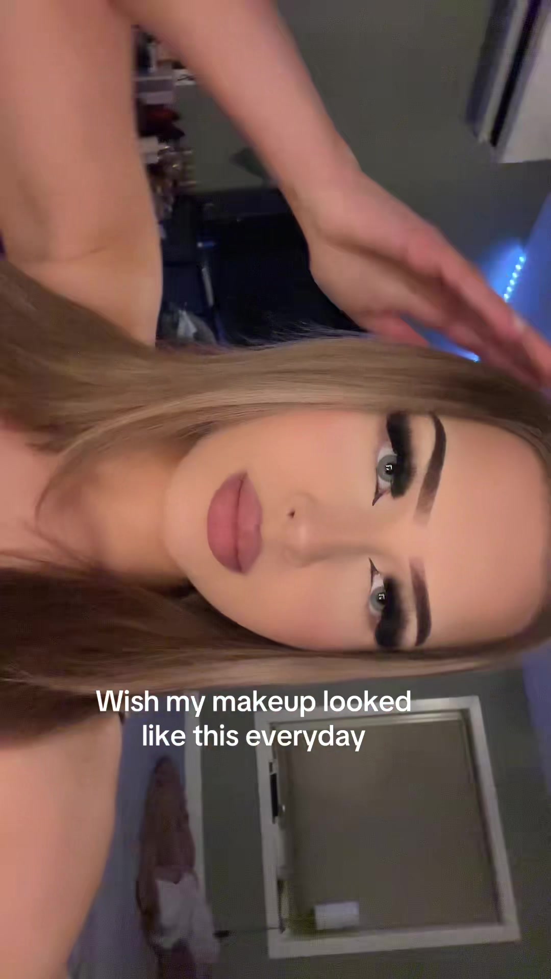 @Secret account🪽