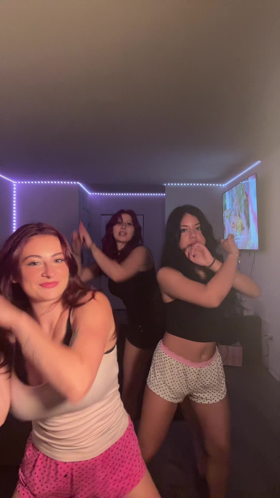 @em <3