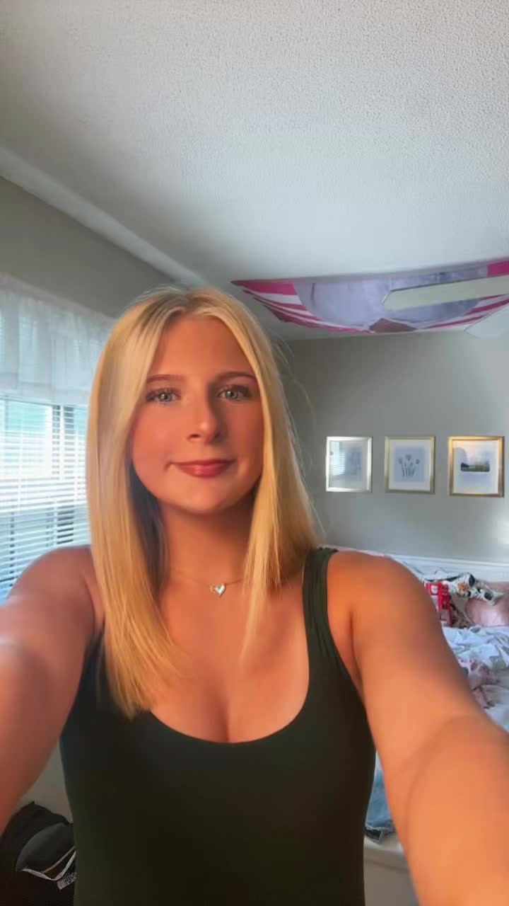 @mollyyyy 💐😇🫰🏼💝