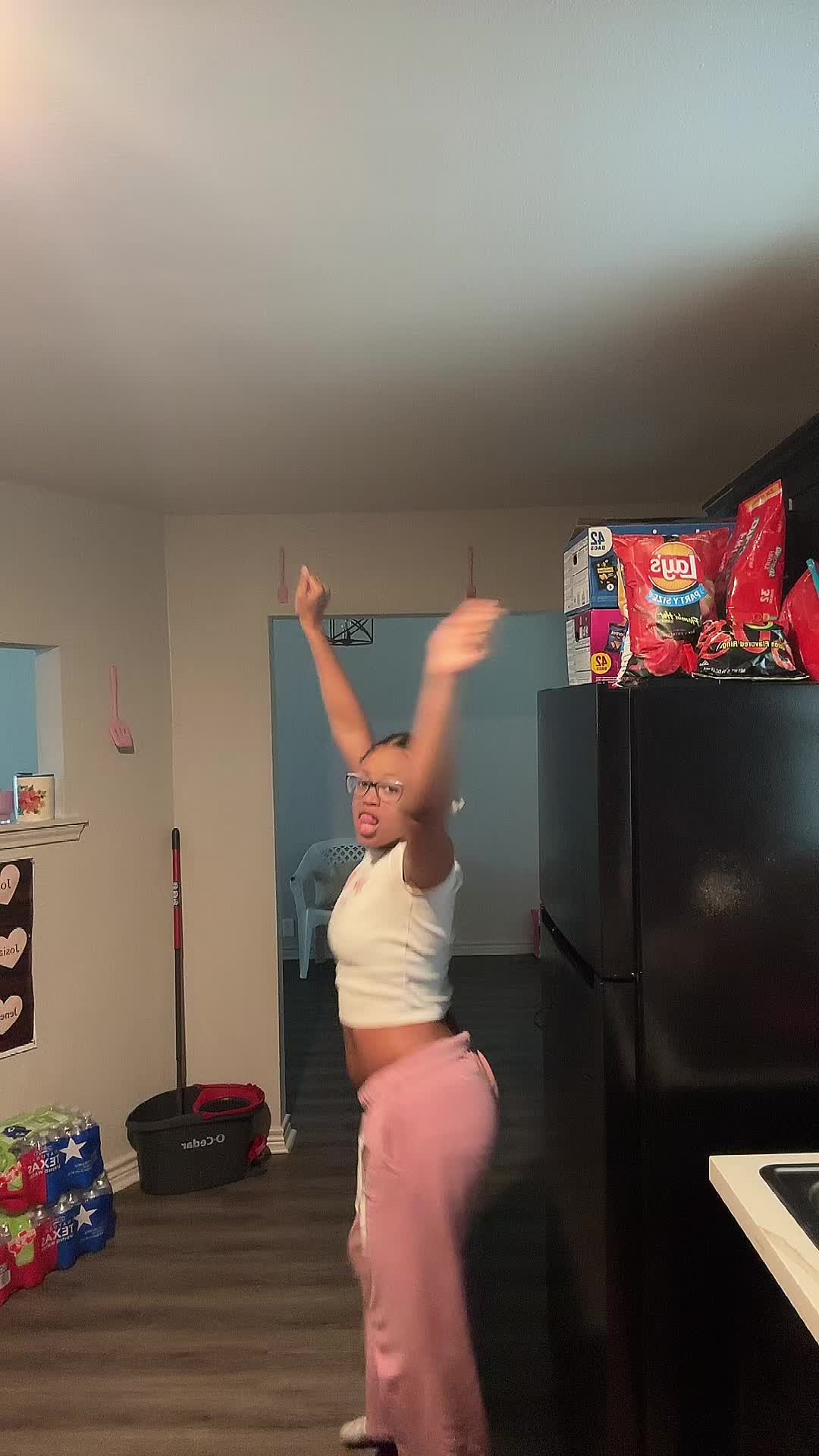@Tiquayla