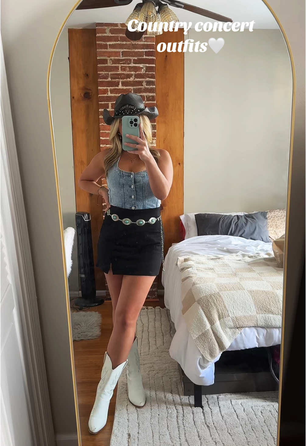 @dumbbbblonde