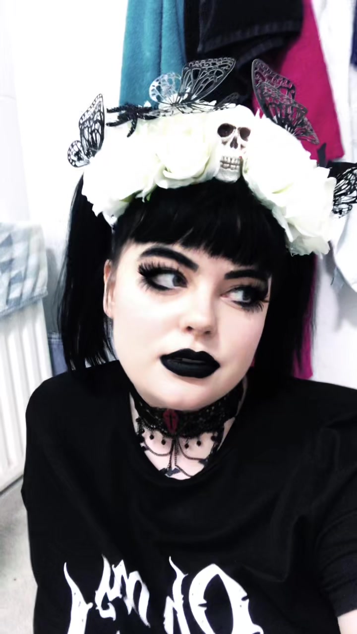 @🕷️𝕽𝖎𝖑𝖊𝖞 𝕮𝖔𝖚𝖙𝖚𝖗𝖊🖤