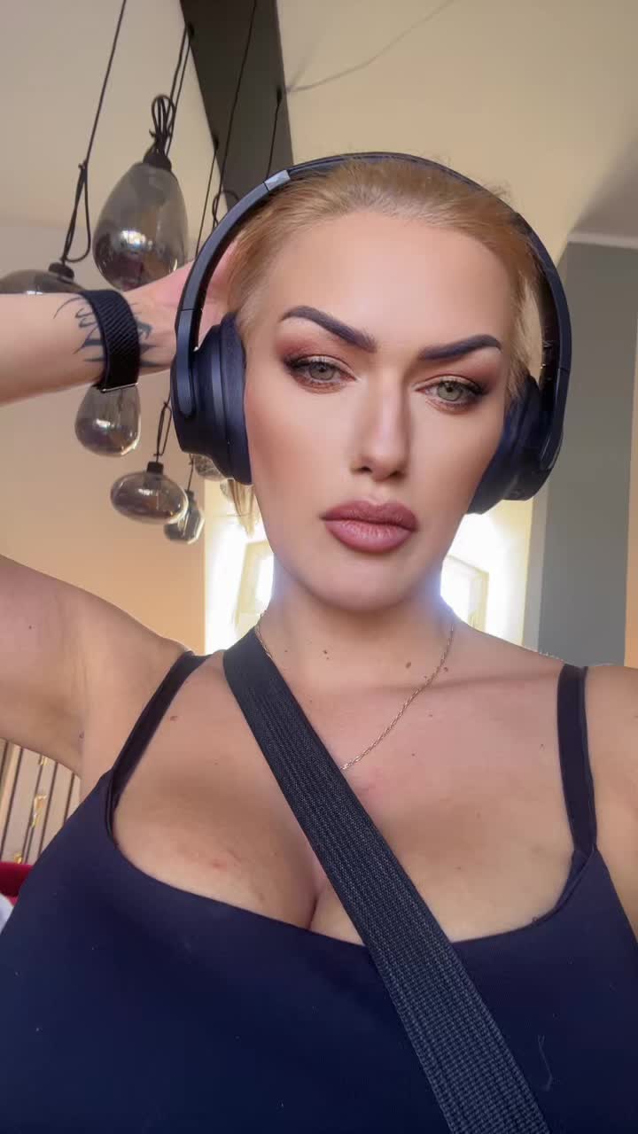 @Inked_Kira