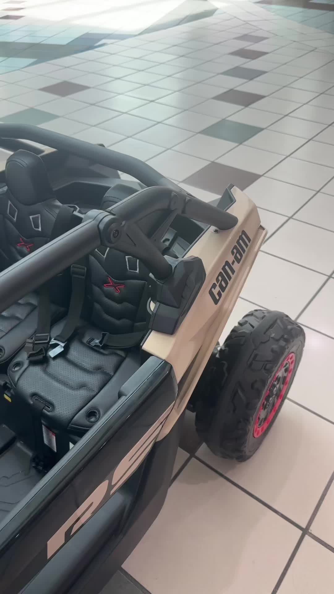 @Toys 4 U