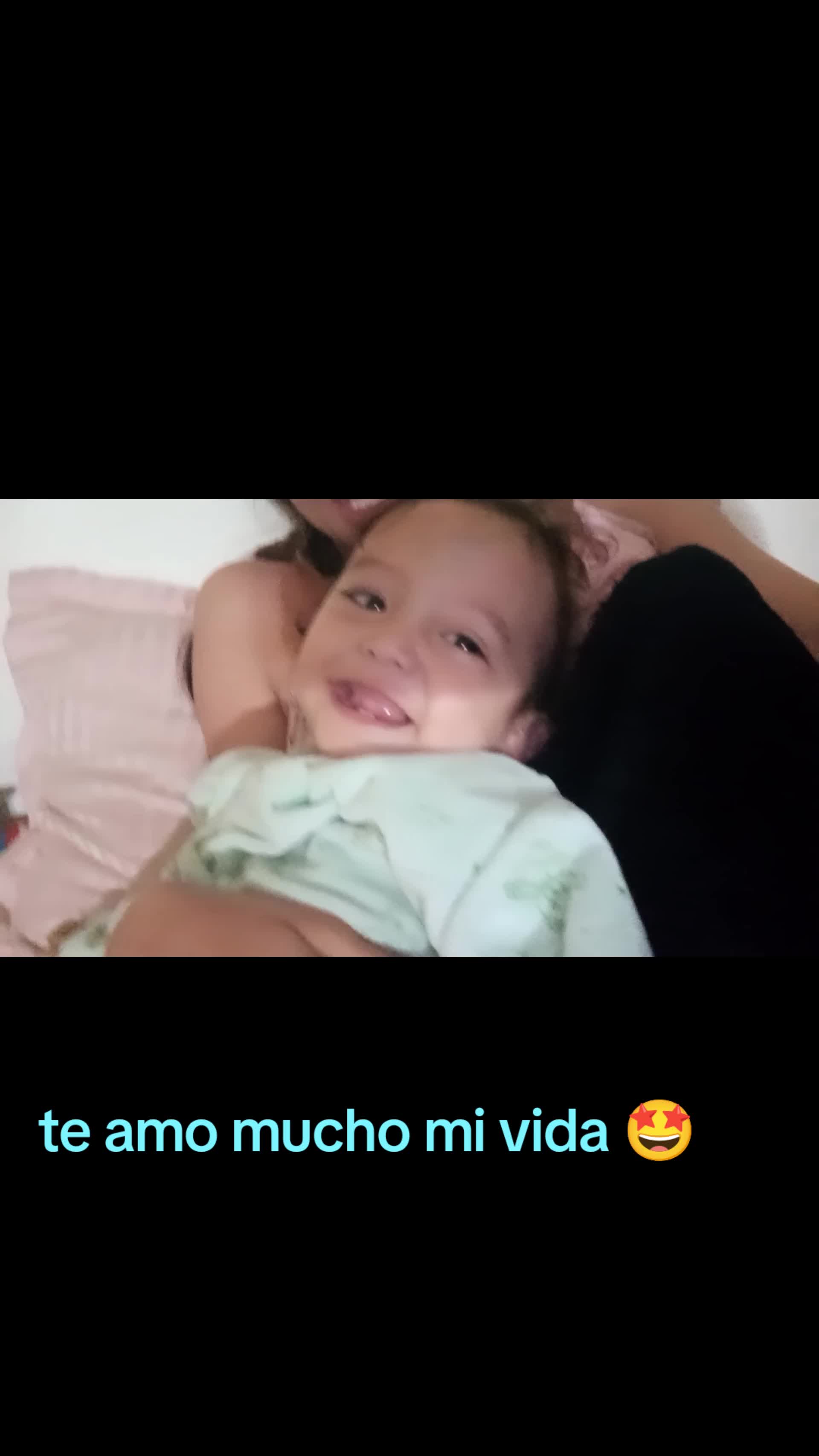 @🐇helenn Olguin 😘🖤