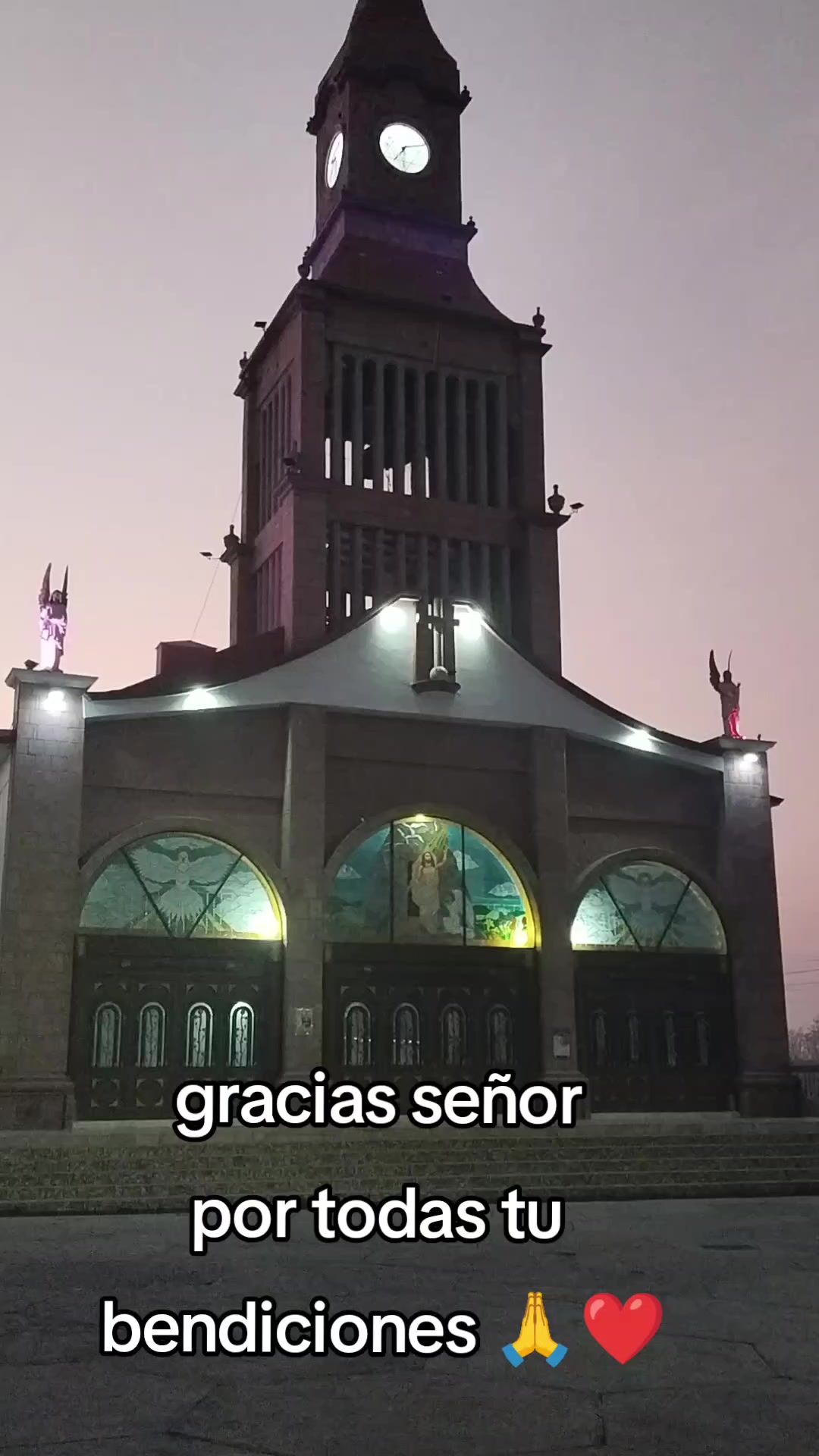 @Laurita Orta608