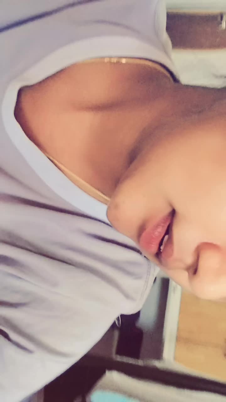 @Priswr
