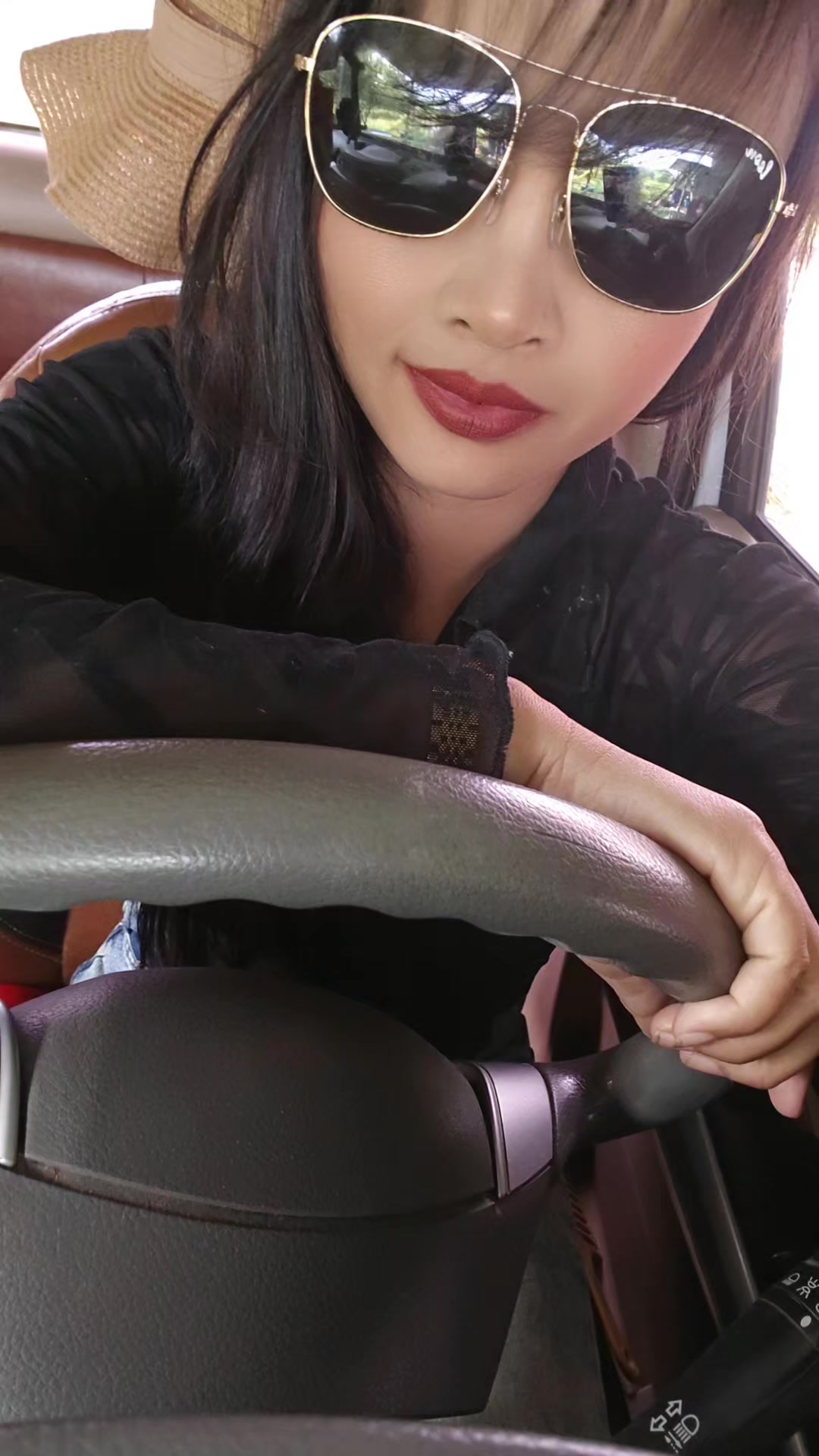 @natthanicha.nuch  🇳🇱🇹🇭🥰