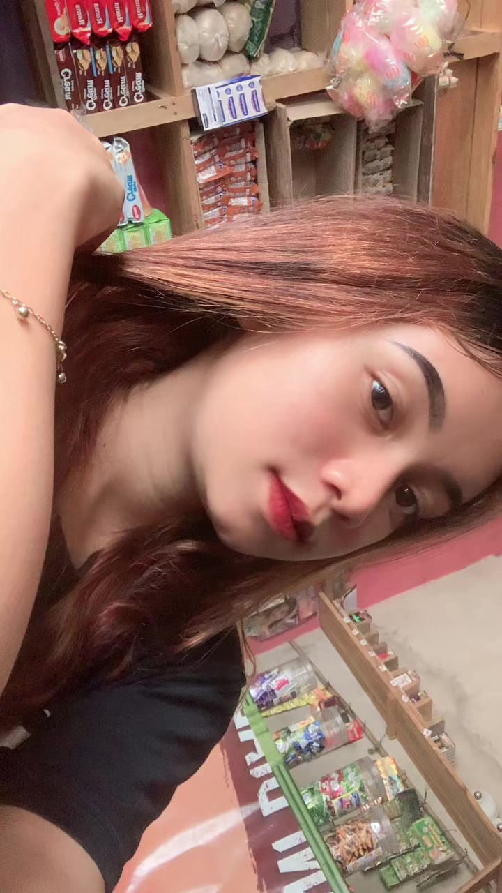 @Nisaaaaaaaaaa