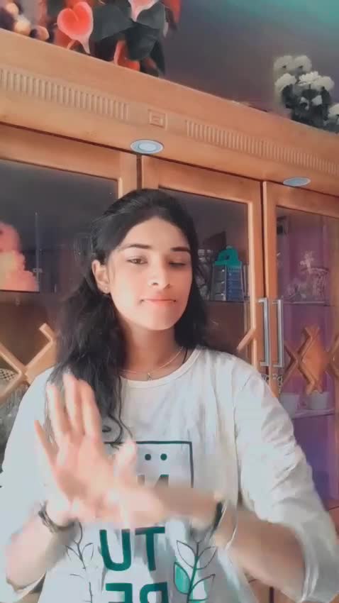 @💜abirami ( single girl )💜