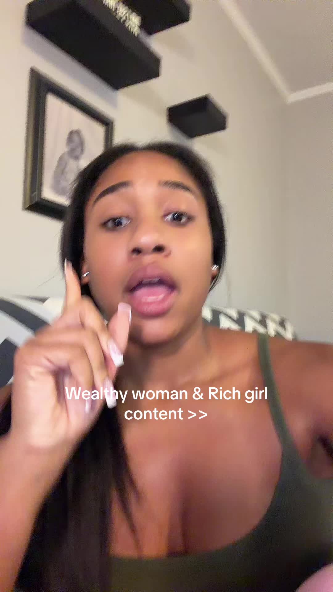 @Alani Simone