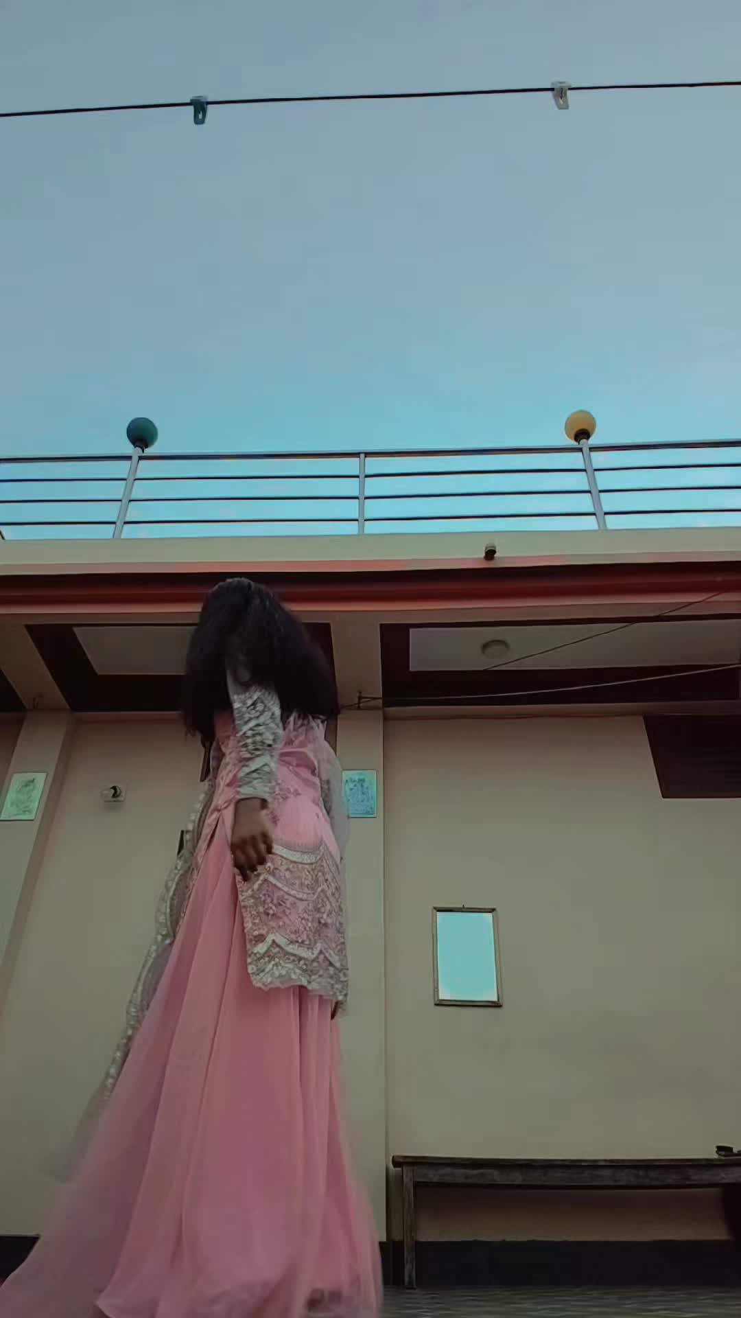 @🦋
