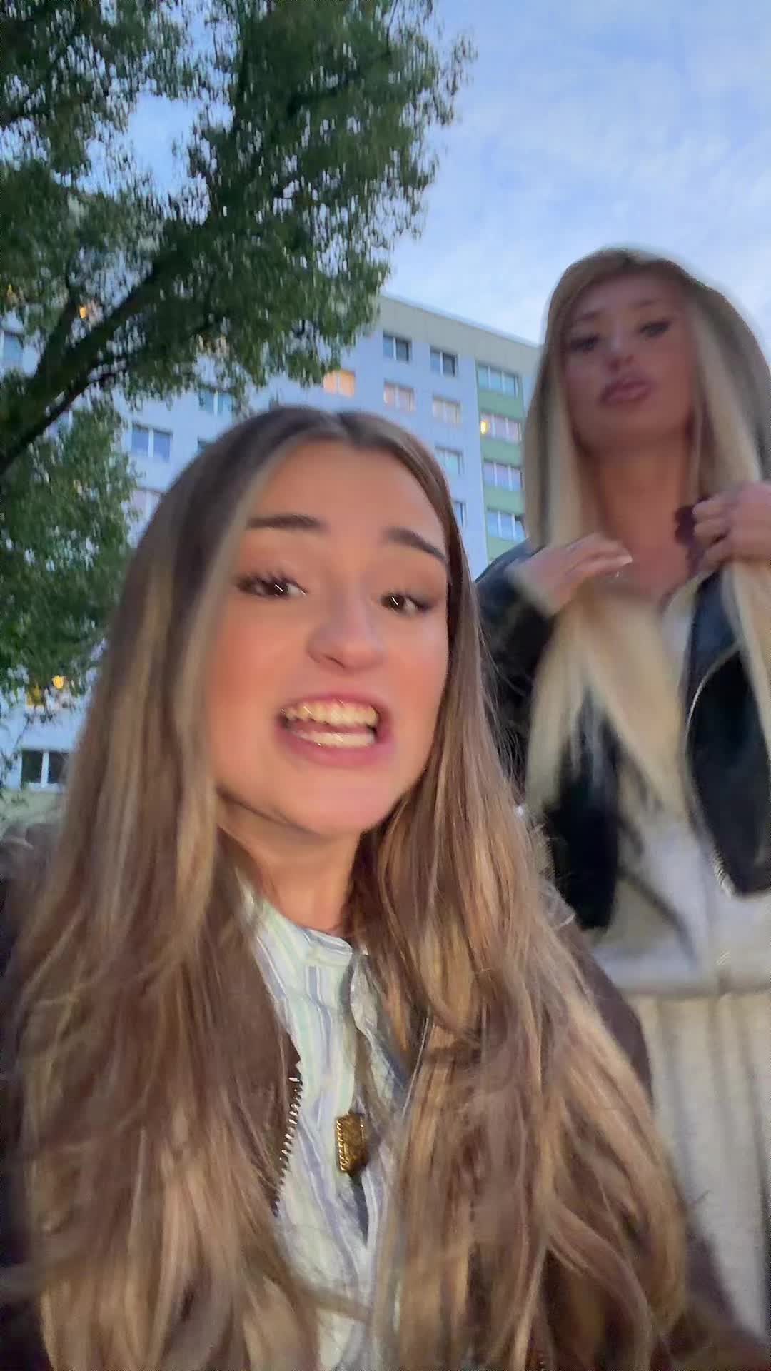 @charleen