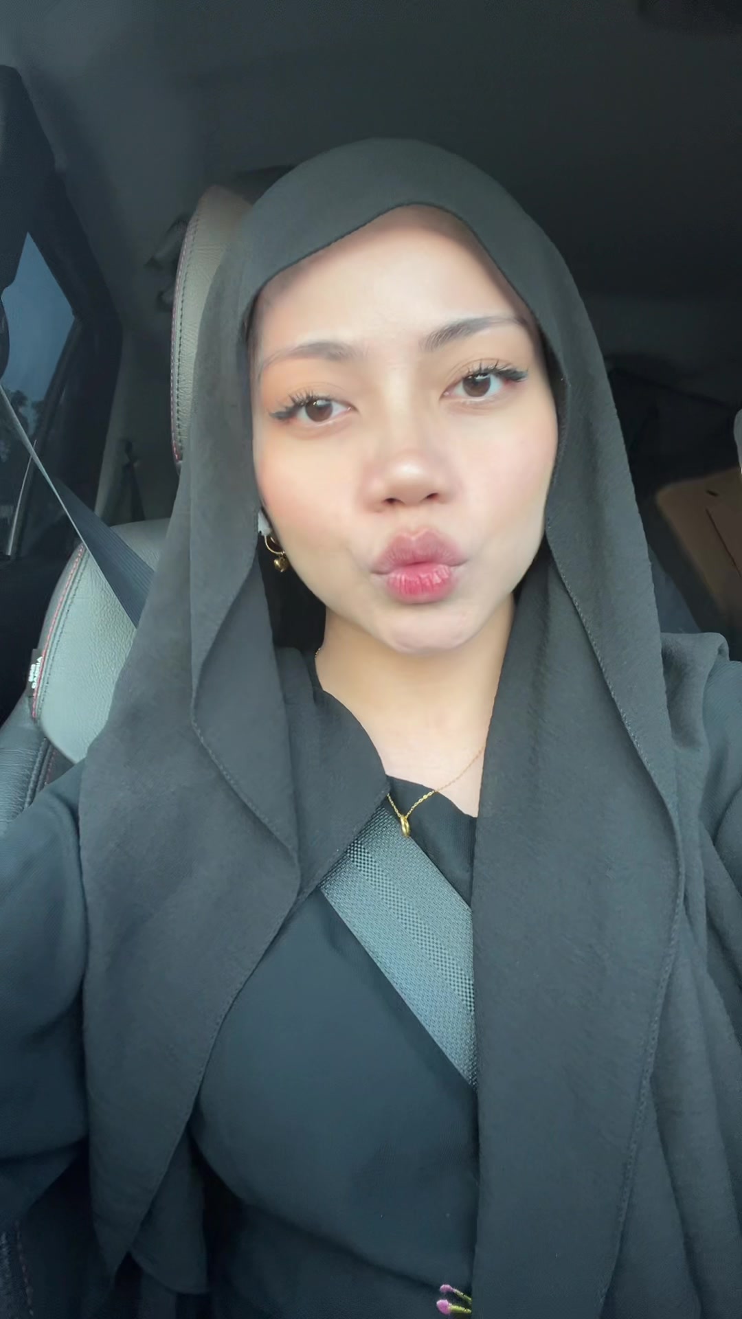 @Dayana