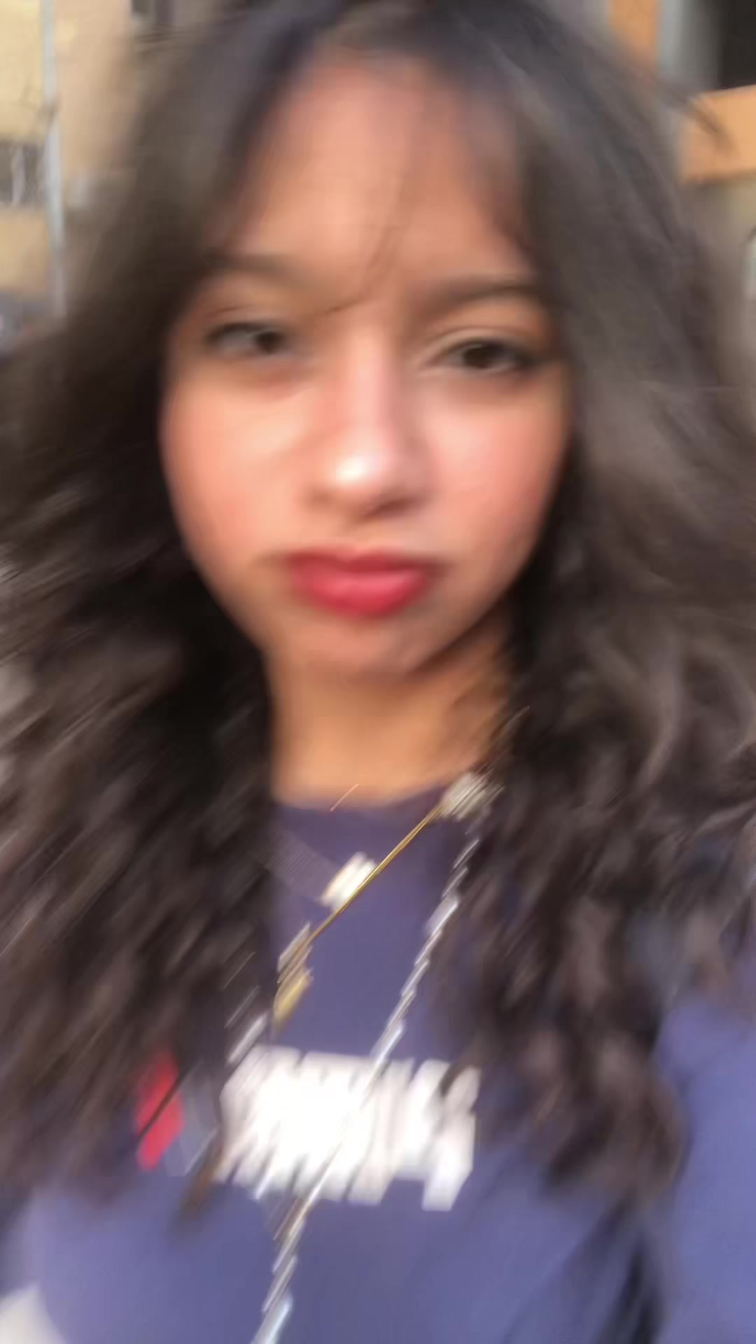 @Sam 𖣂