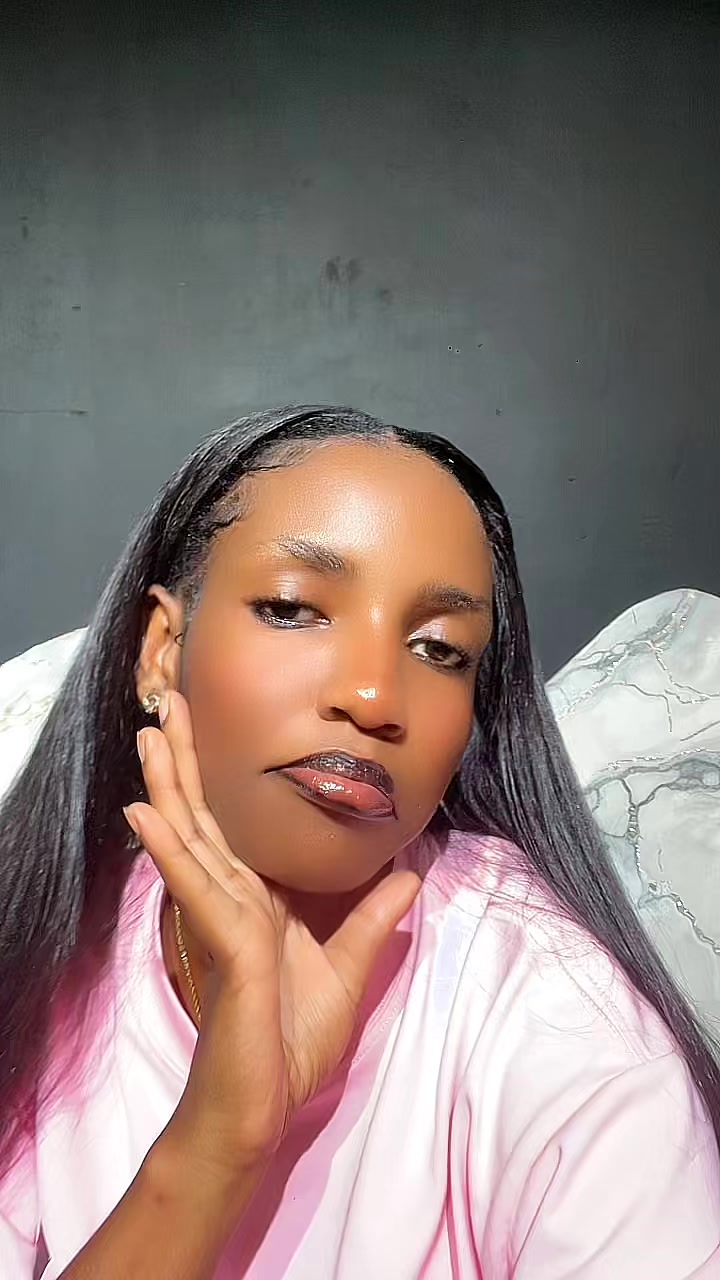 @꧁༒𝓜𝓪𝓻𝔂𝓪𝓶༒꧂🎀🌸❤️