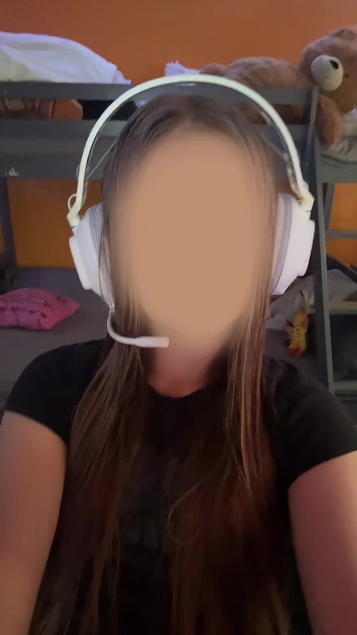@Luna_010