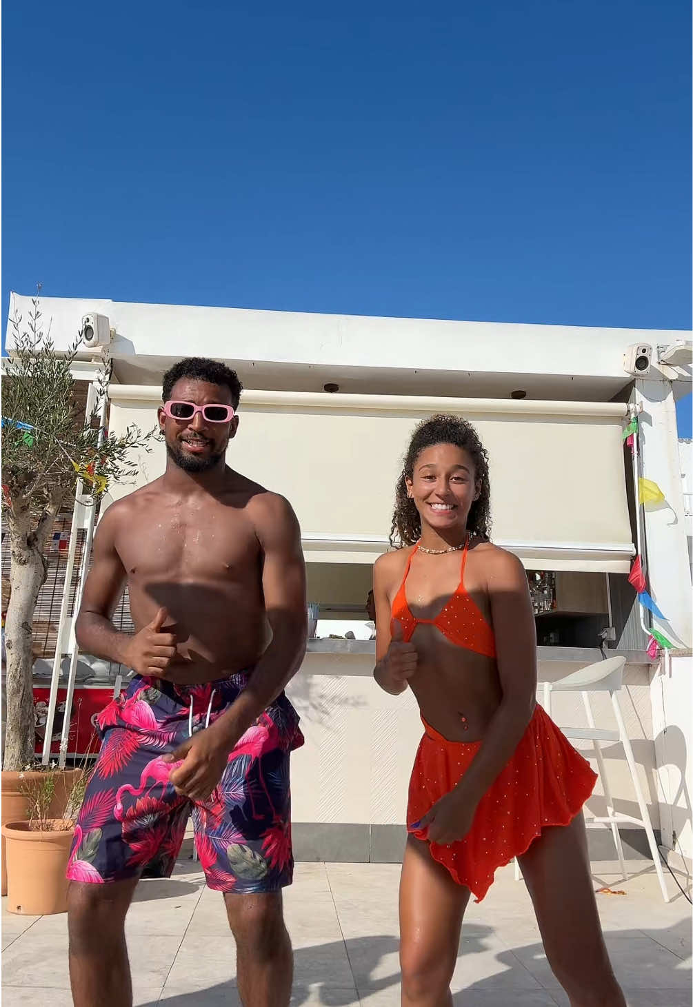 @Macarena🩵
