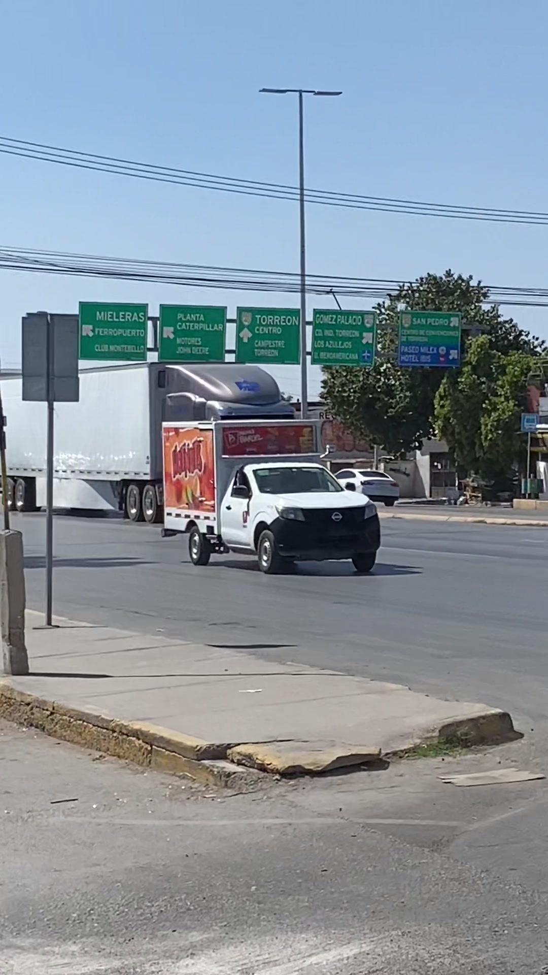 @10/28 El Güero