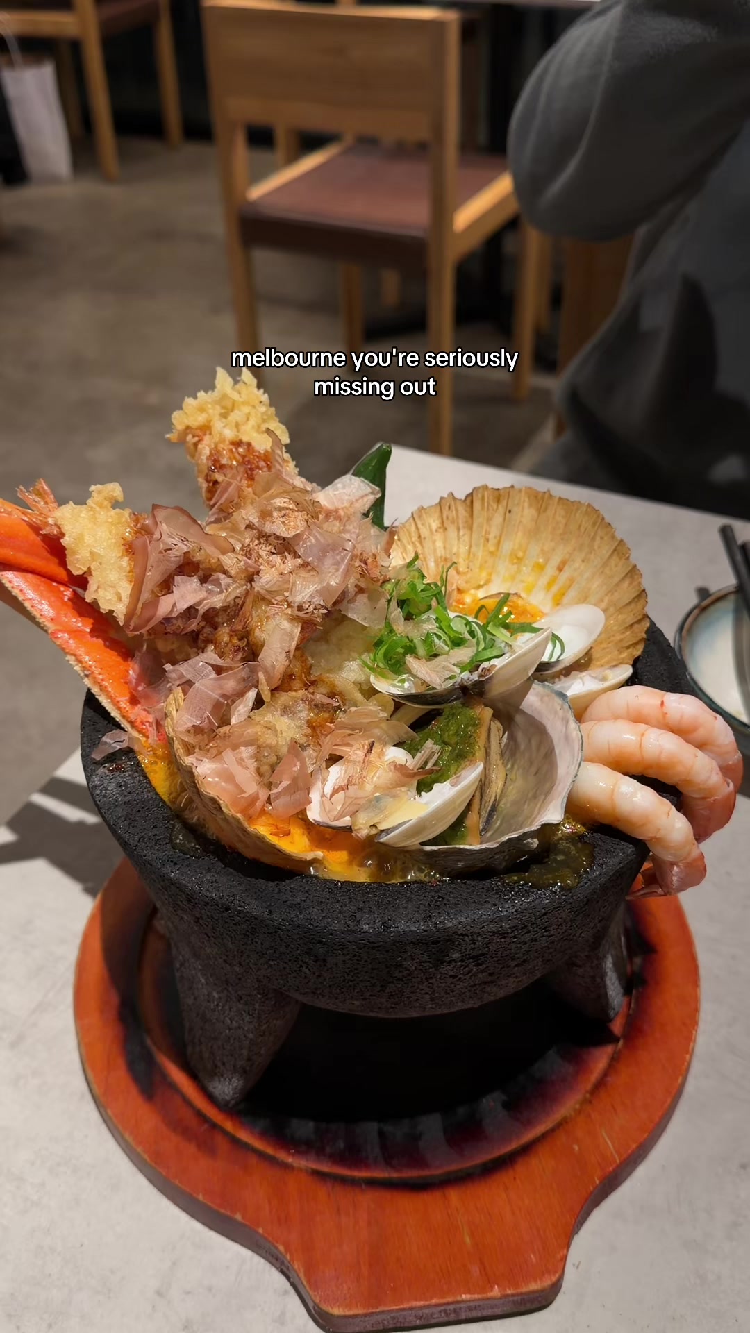 @claire | food & travel ♡