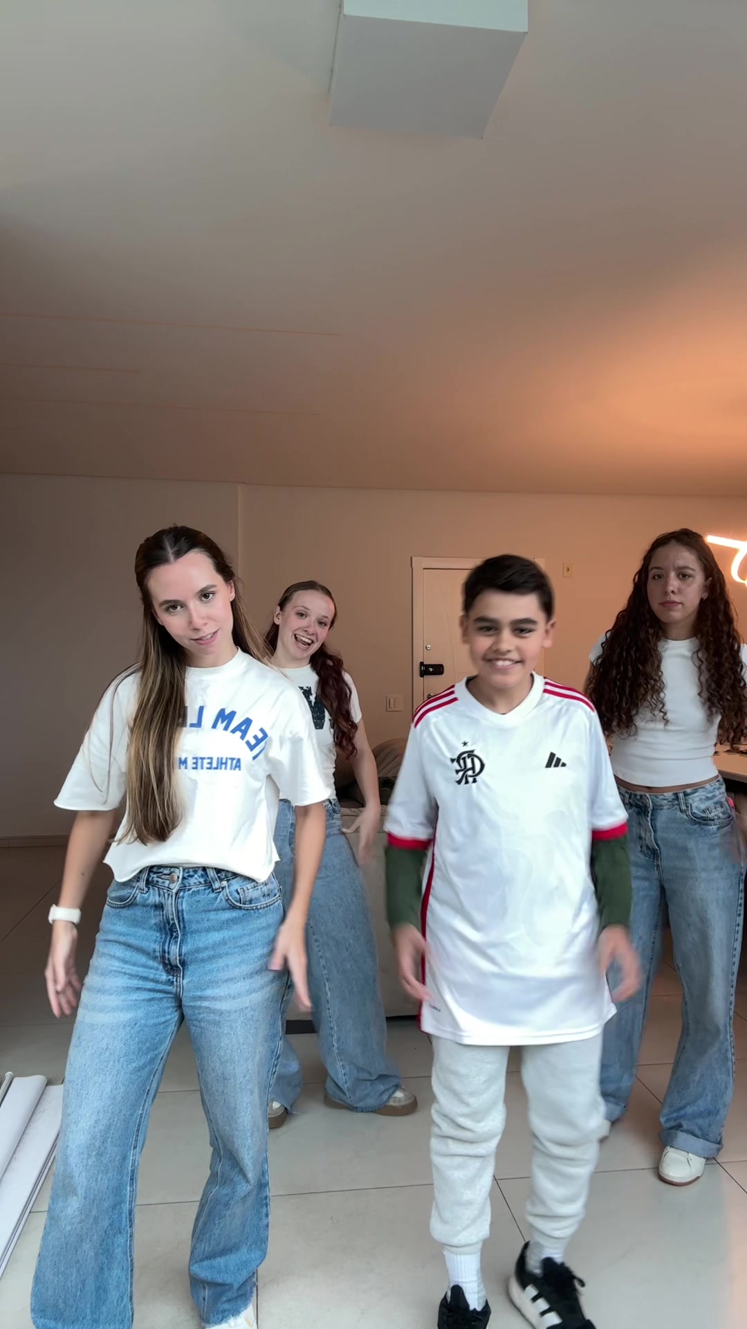 @Livsss