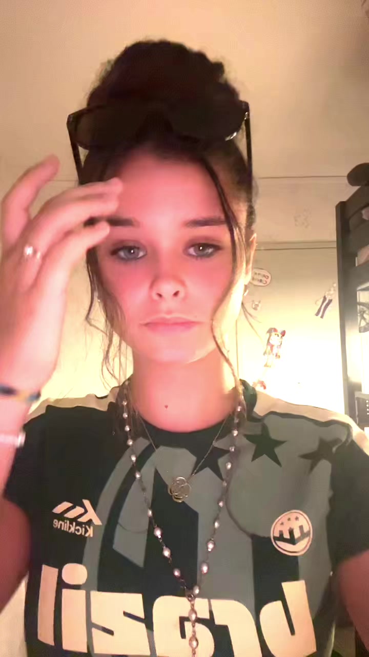 @🍒 𝒸𝑒𝓇𝒾𝓈𝑒 🍒