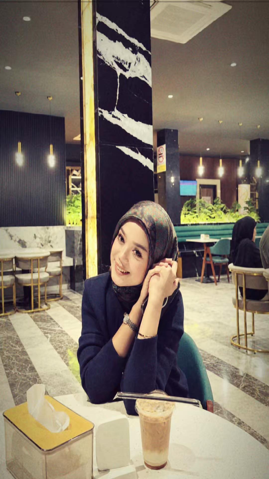 @•لديك شاه•