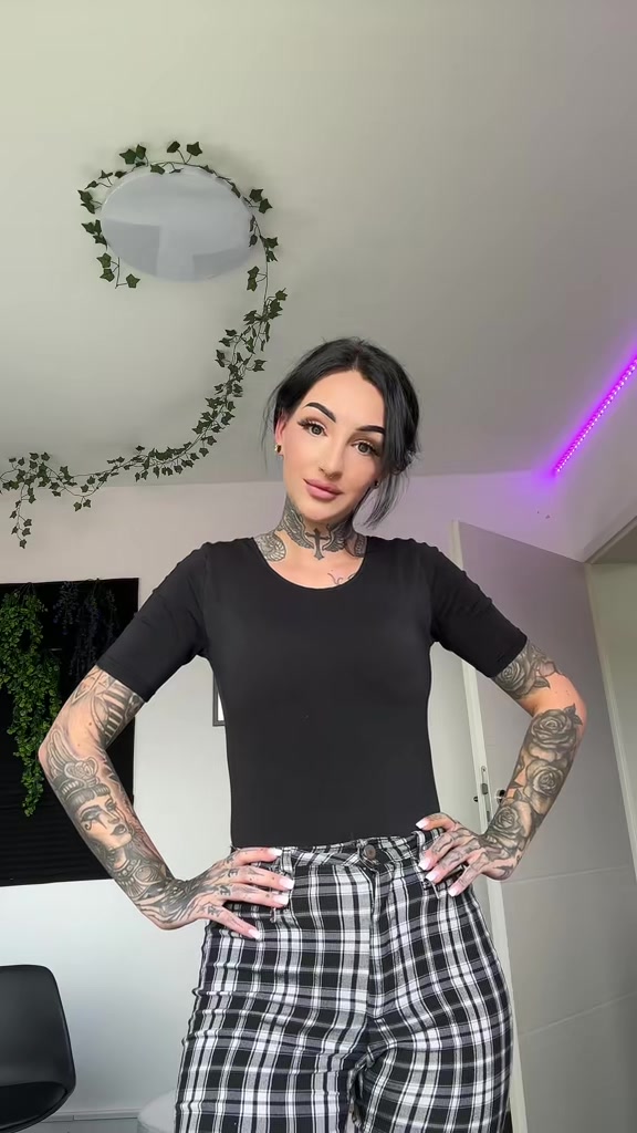 @Leonie_Flessers