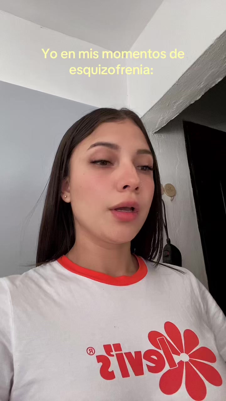 @Darling🧸