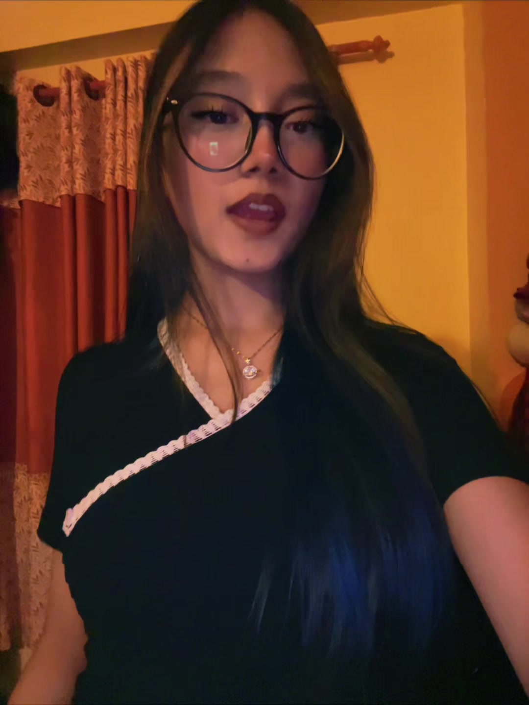 @whos_nilima