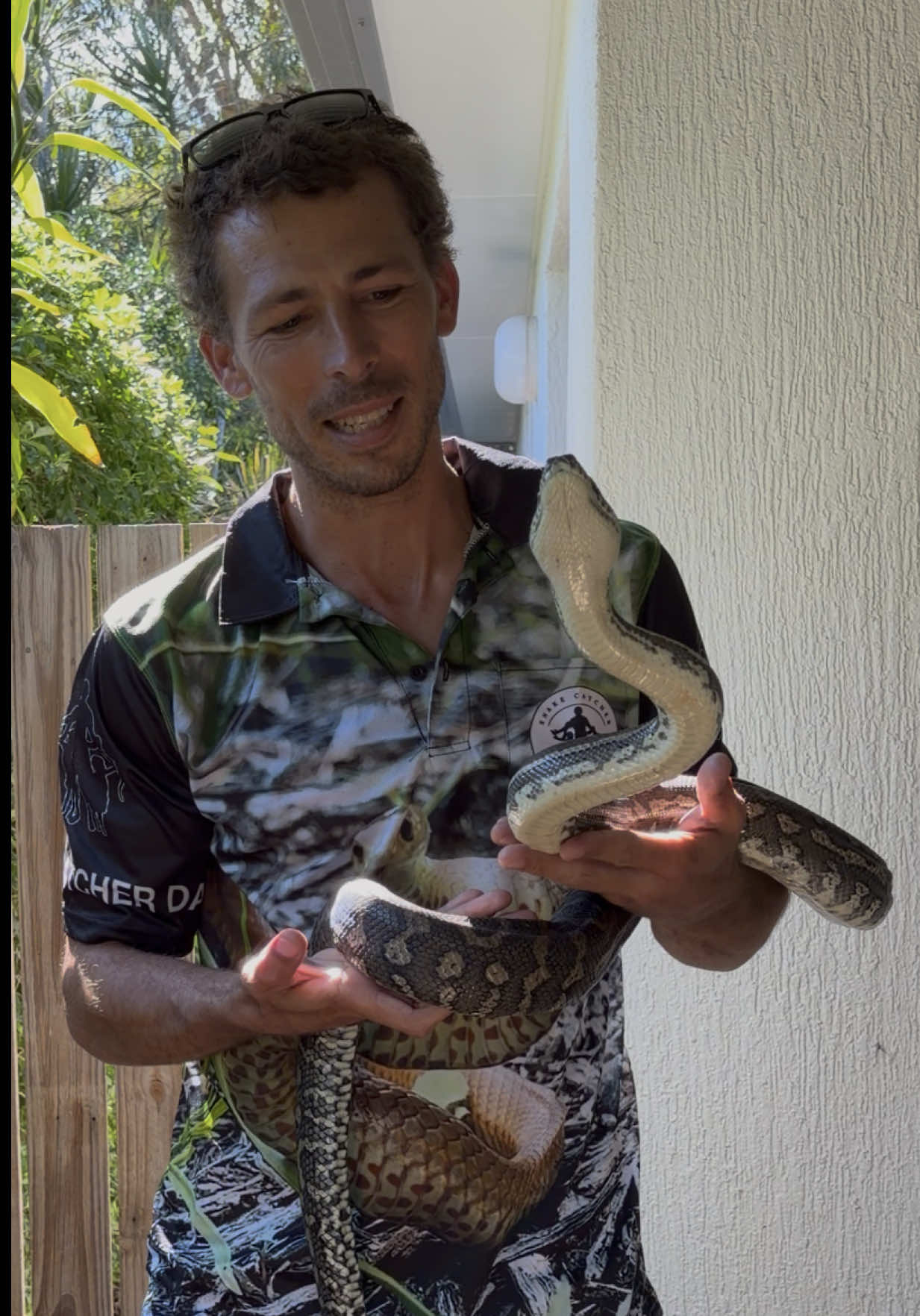 @Snake Catcher Dan