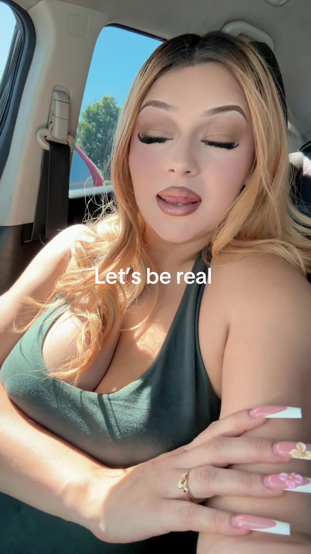 @Celestinaaxo