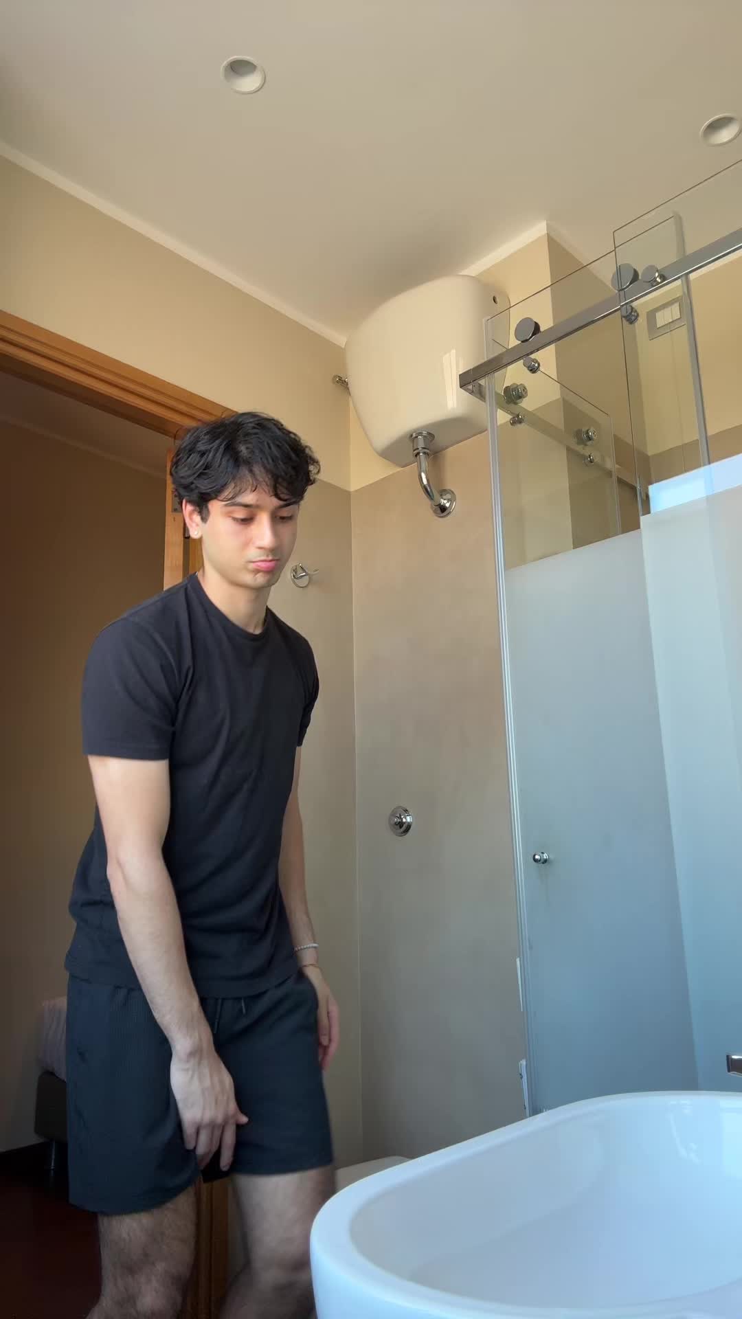 @aarshmoza