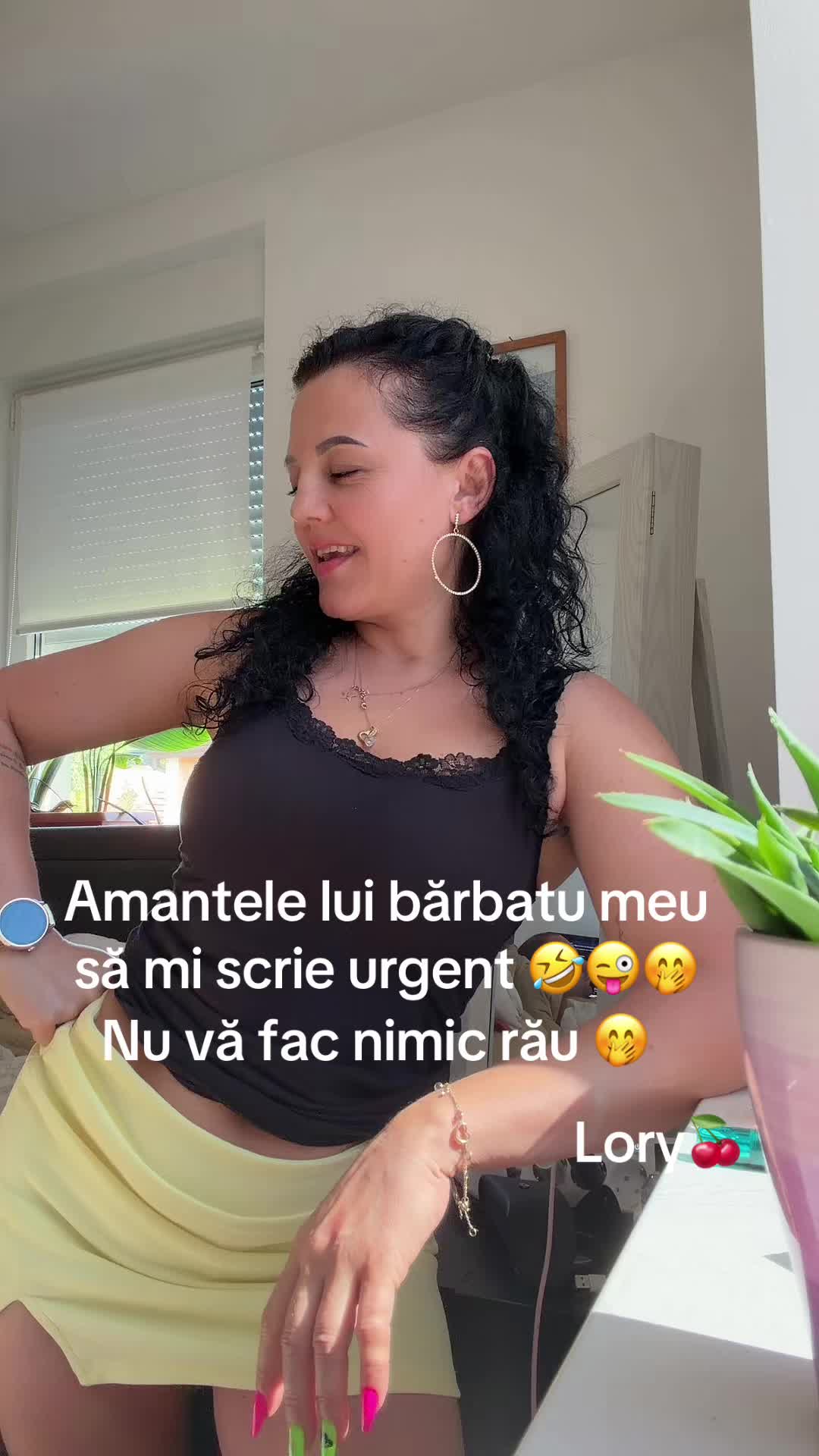 @justsellory