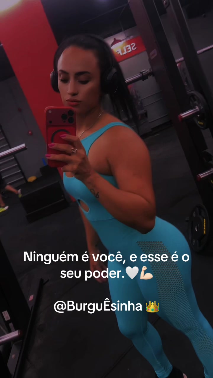 @BurguÊsinha 👑🩷