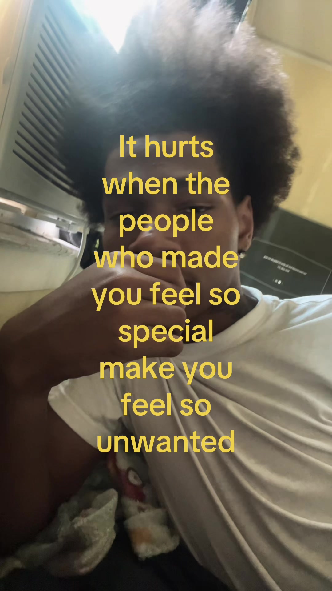 @⃟