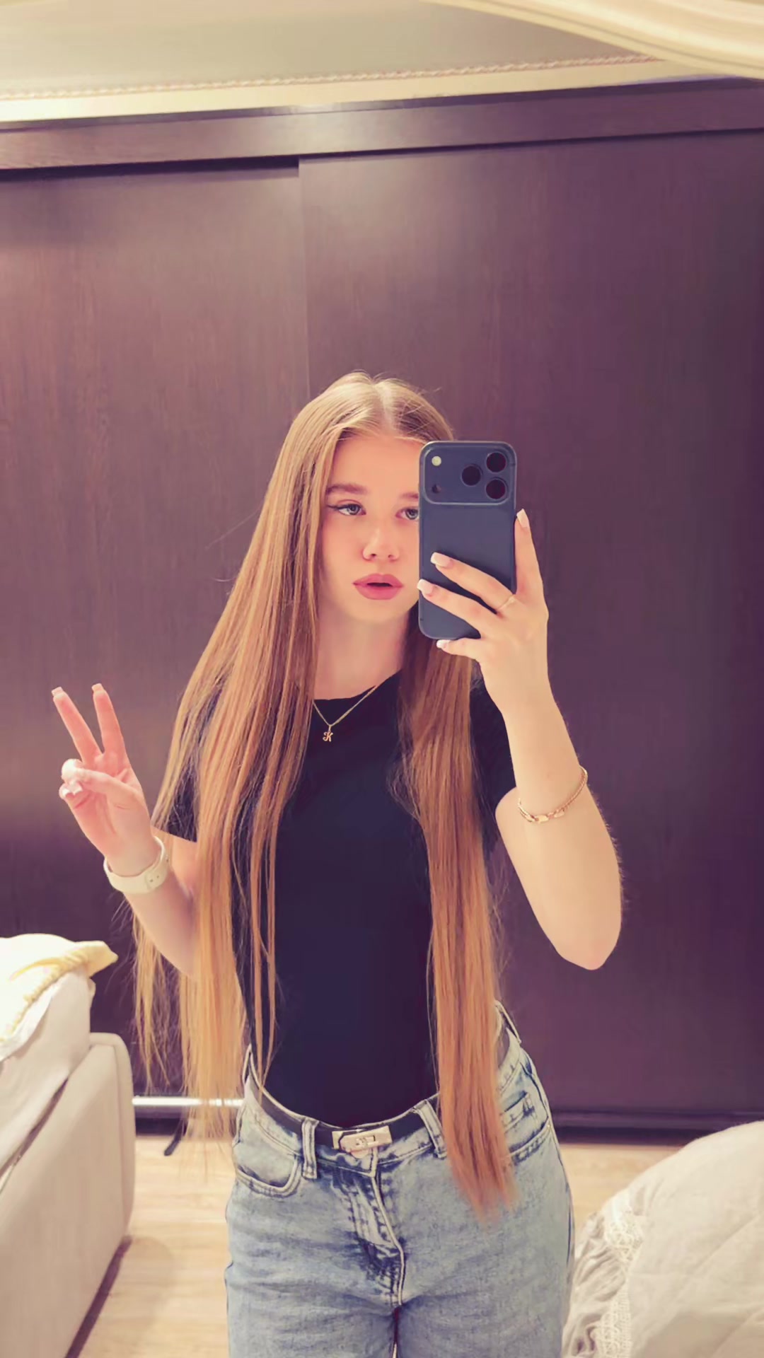 @KRISTINA VLADIMIROVNA