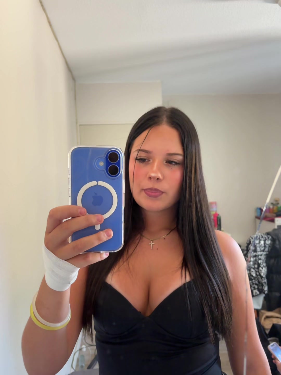 @𝐥𝐨𝐮.𝐧𝐚𝐚
