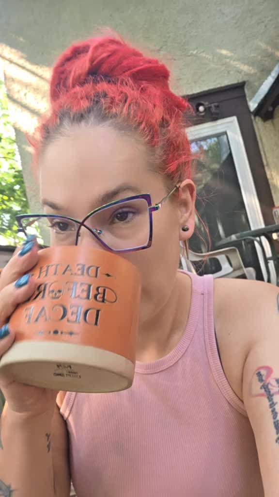 @Mombie1991