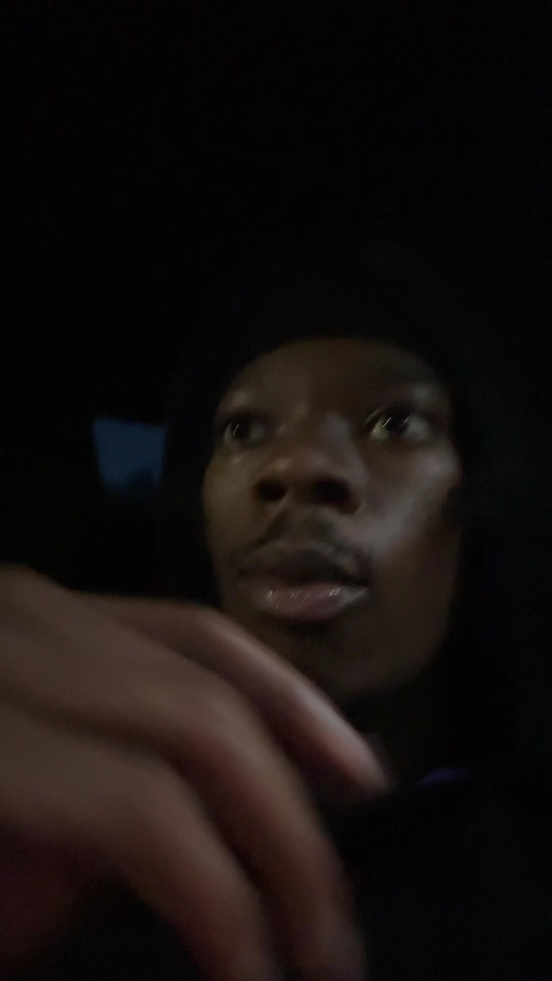 @Woahtherefry