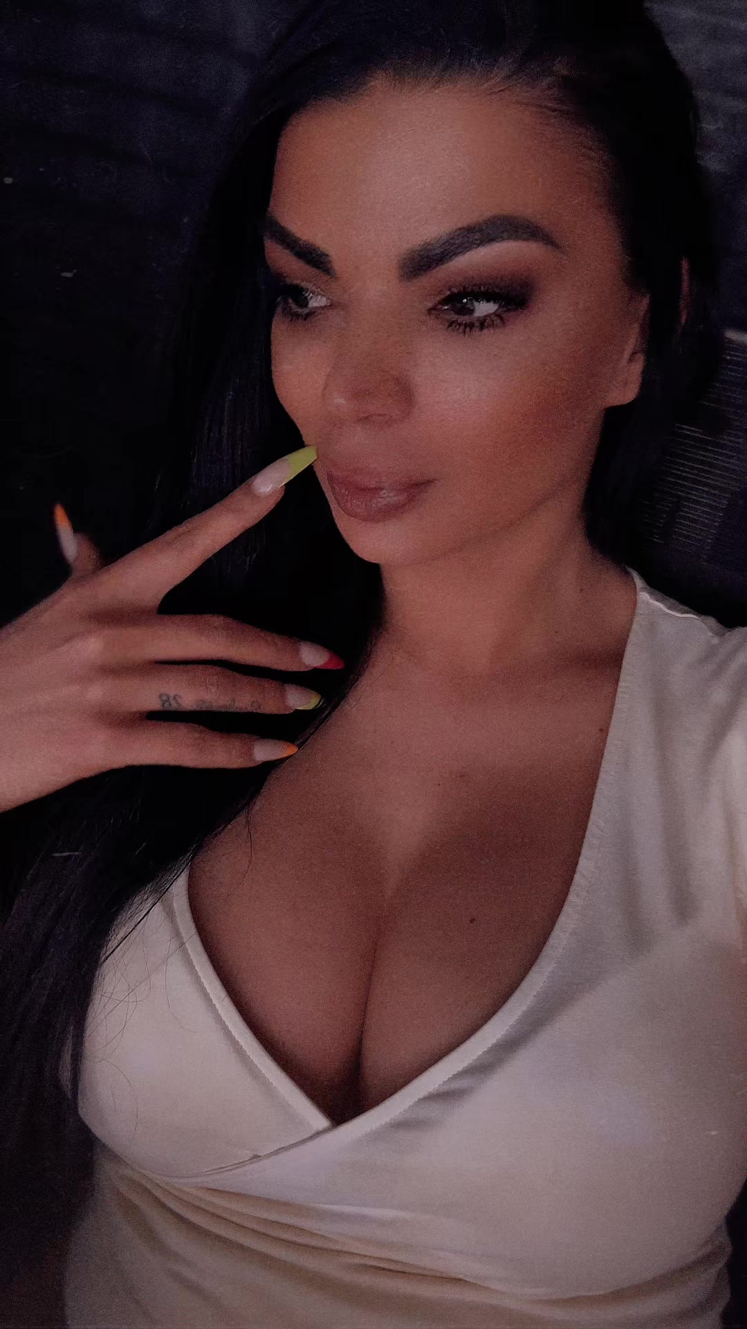 @BambinaHoney🐒