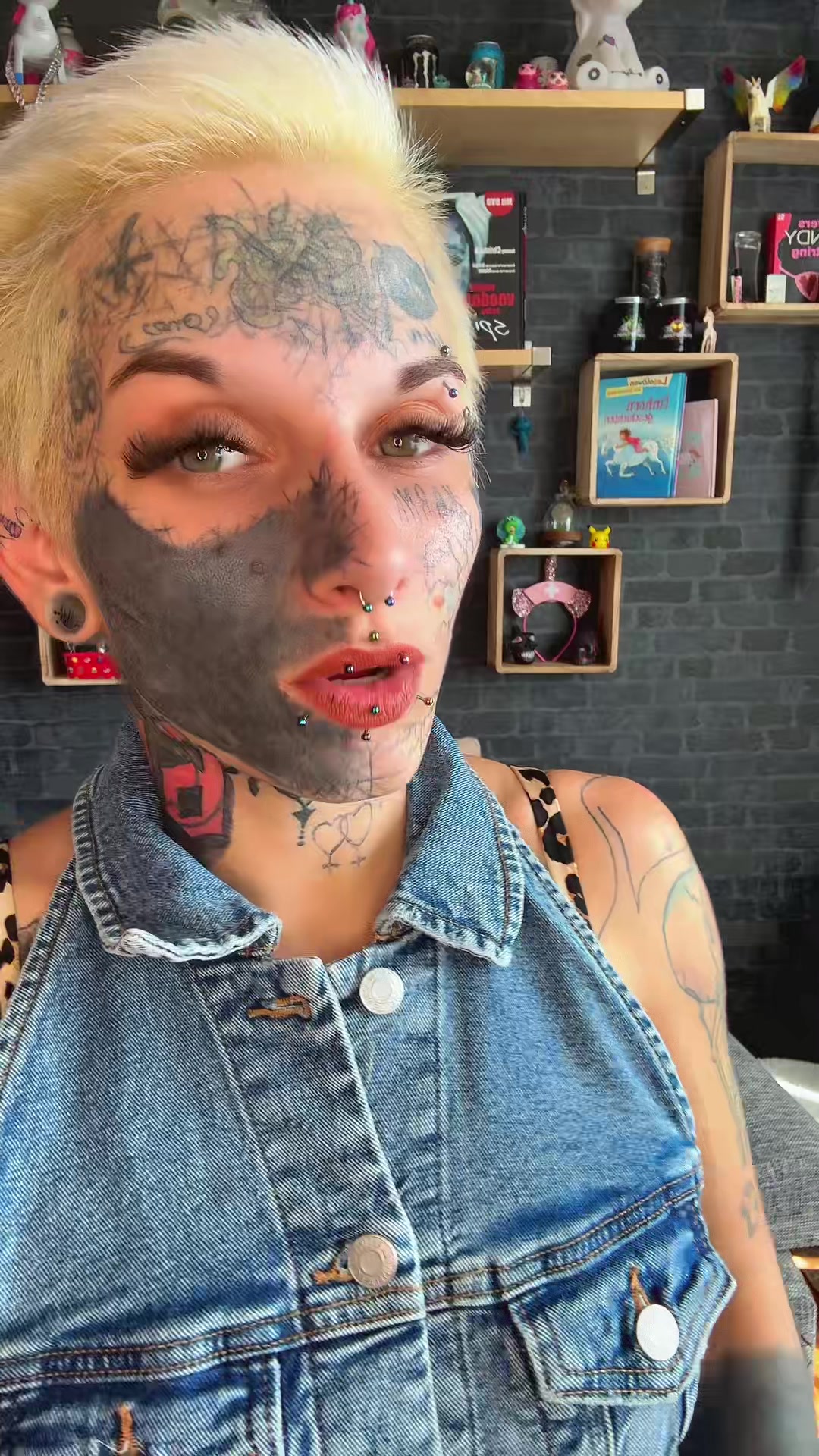 @InkedUnicorn