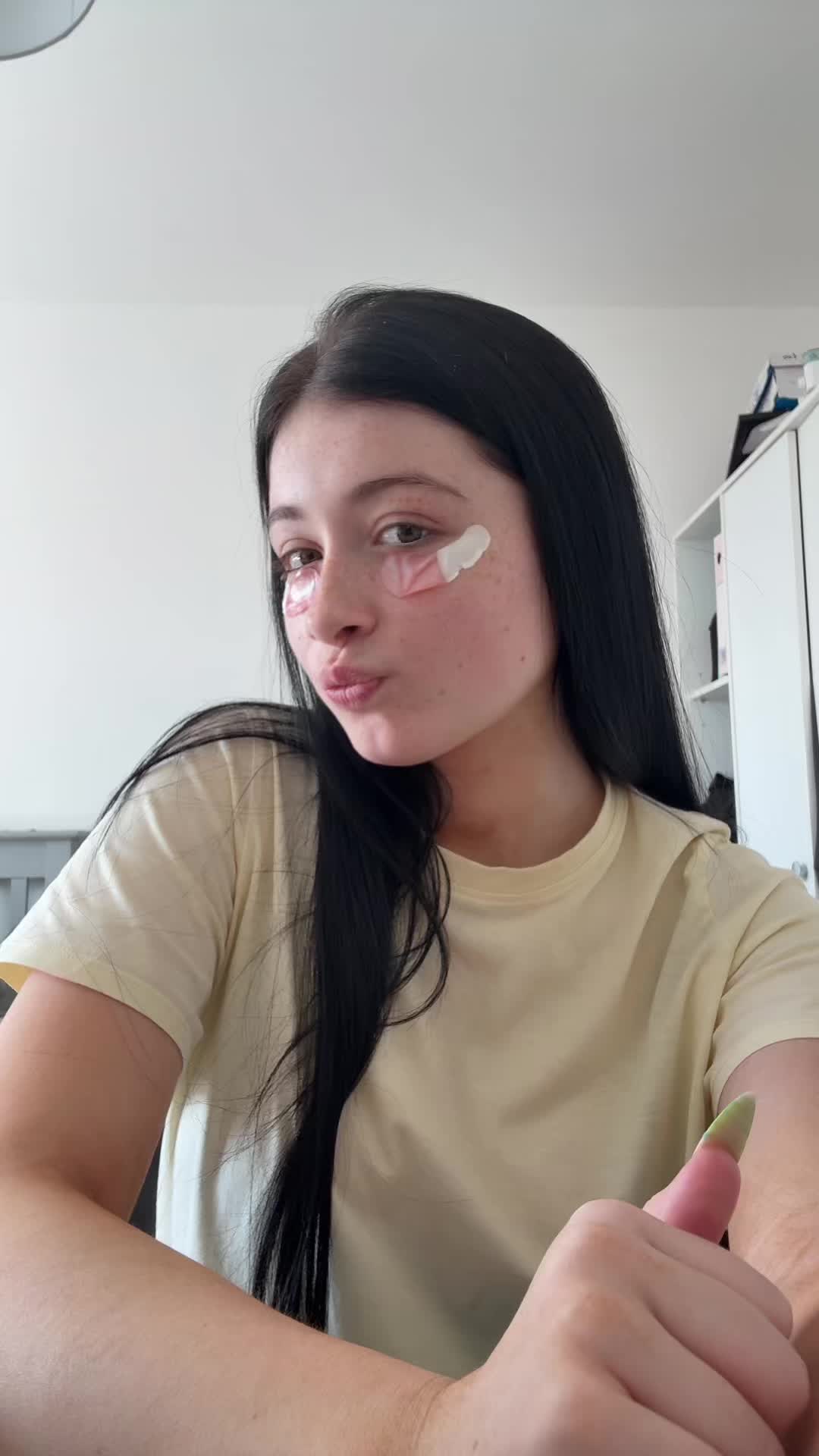 @ᴺᴴ𝘧𝘳𝘦𝘺𝘢⁷⁷🎸