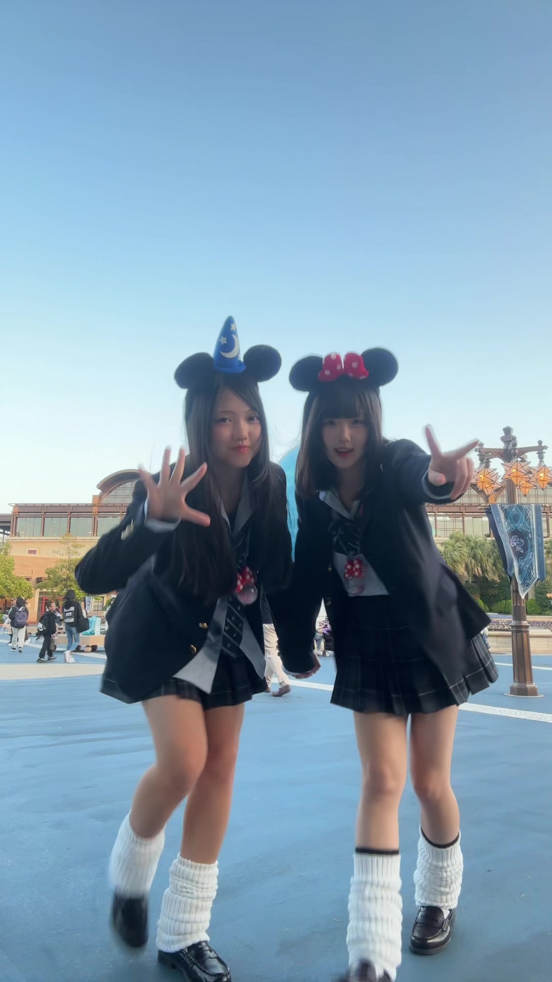 @ゆり