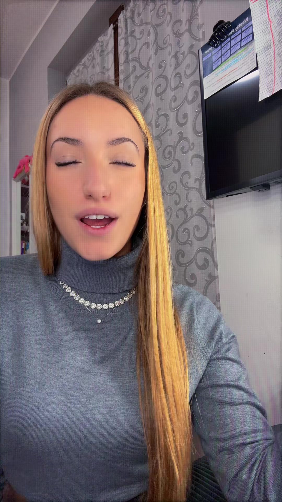 @franci