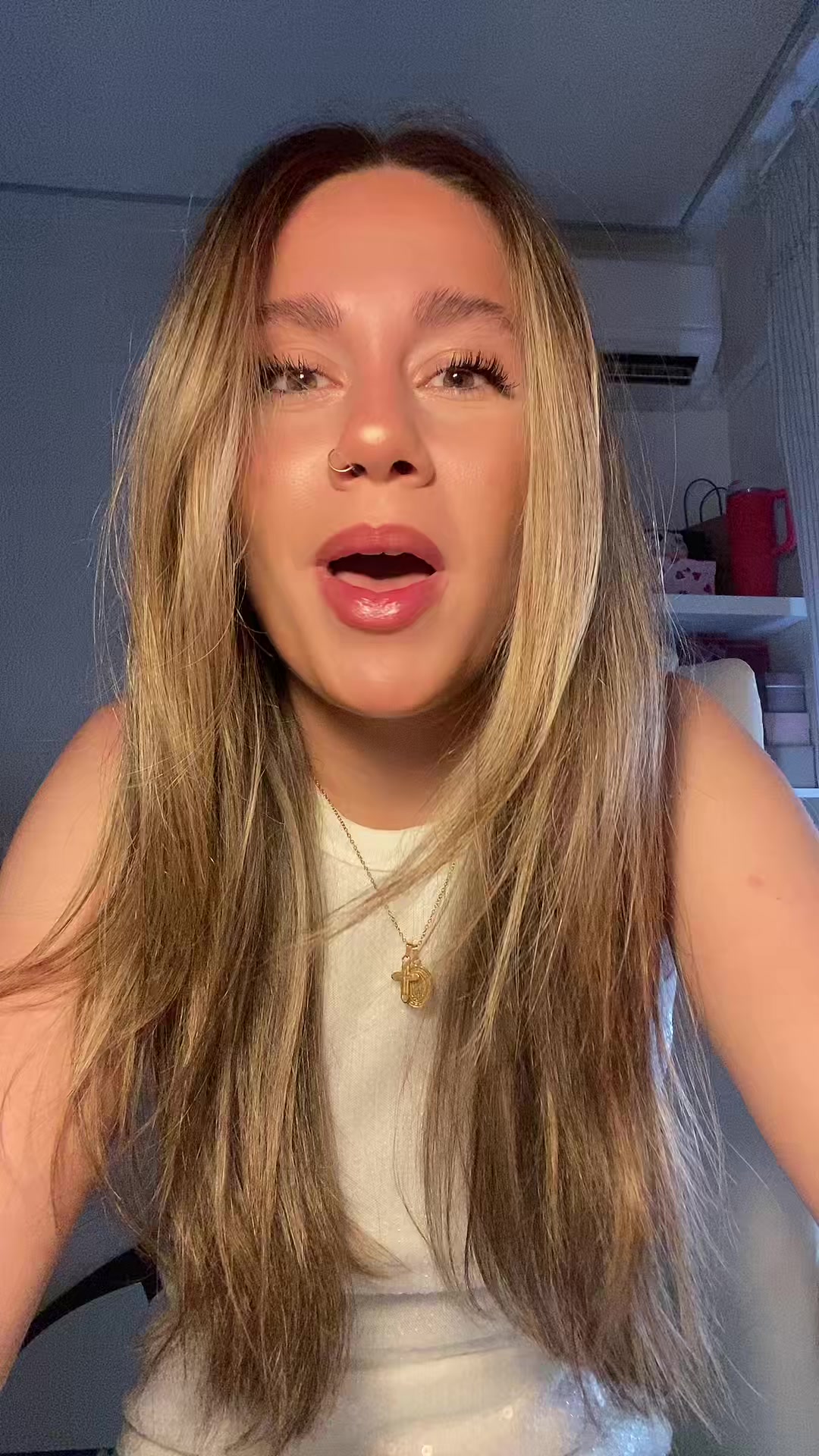 @isabola🪩