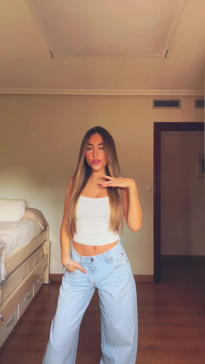 @Carlita