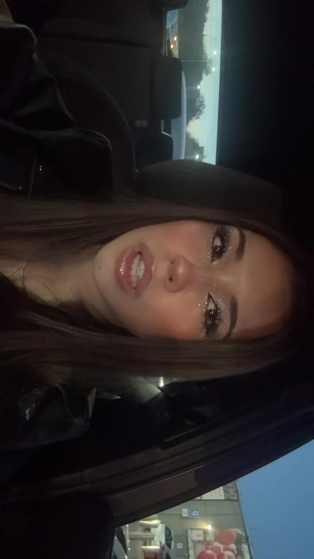 @Julka🌚