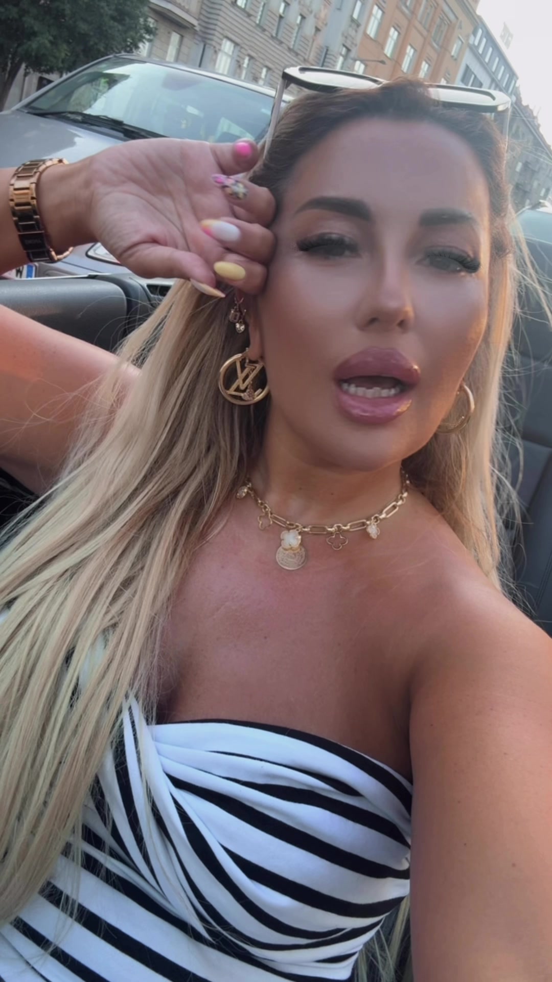 @Zeyno