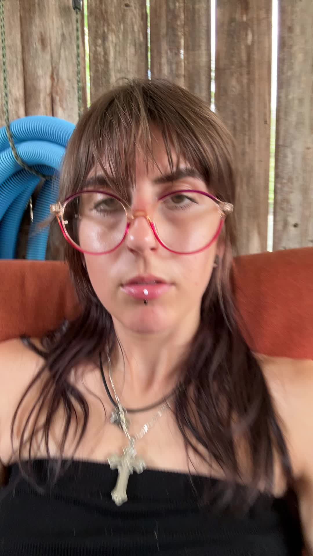 @🫶🏼